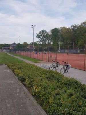 T C Ham Tennis Padel Ham Openingstijden Tarieven En Beoordelingen